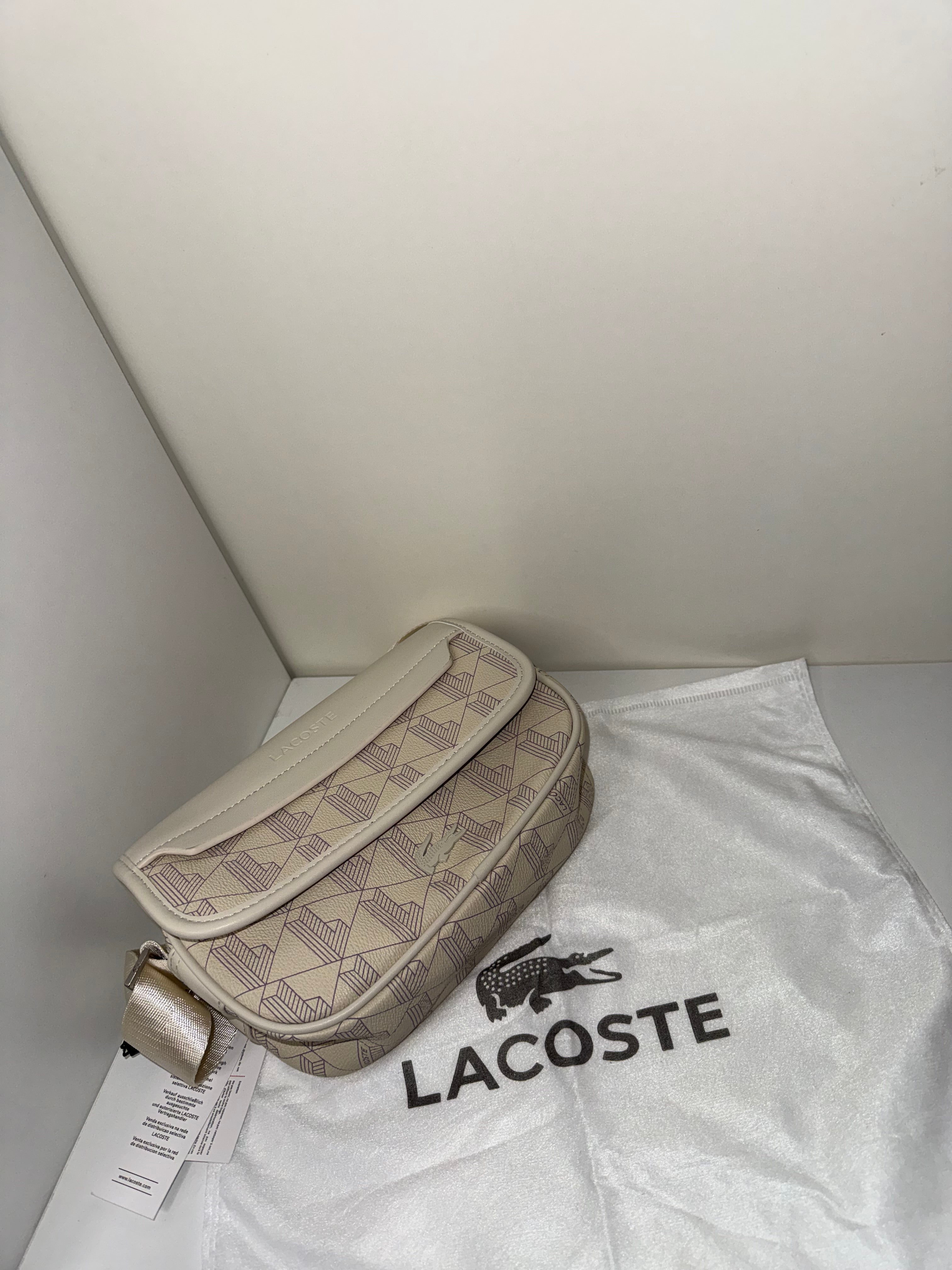 Sacoche Lacoste monogramme