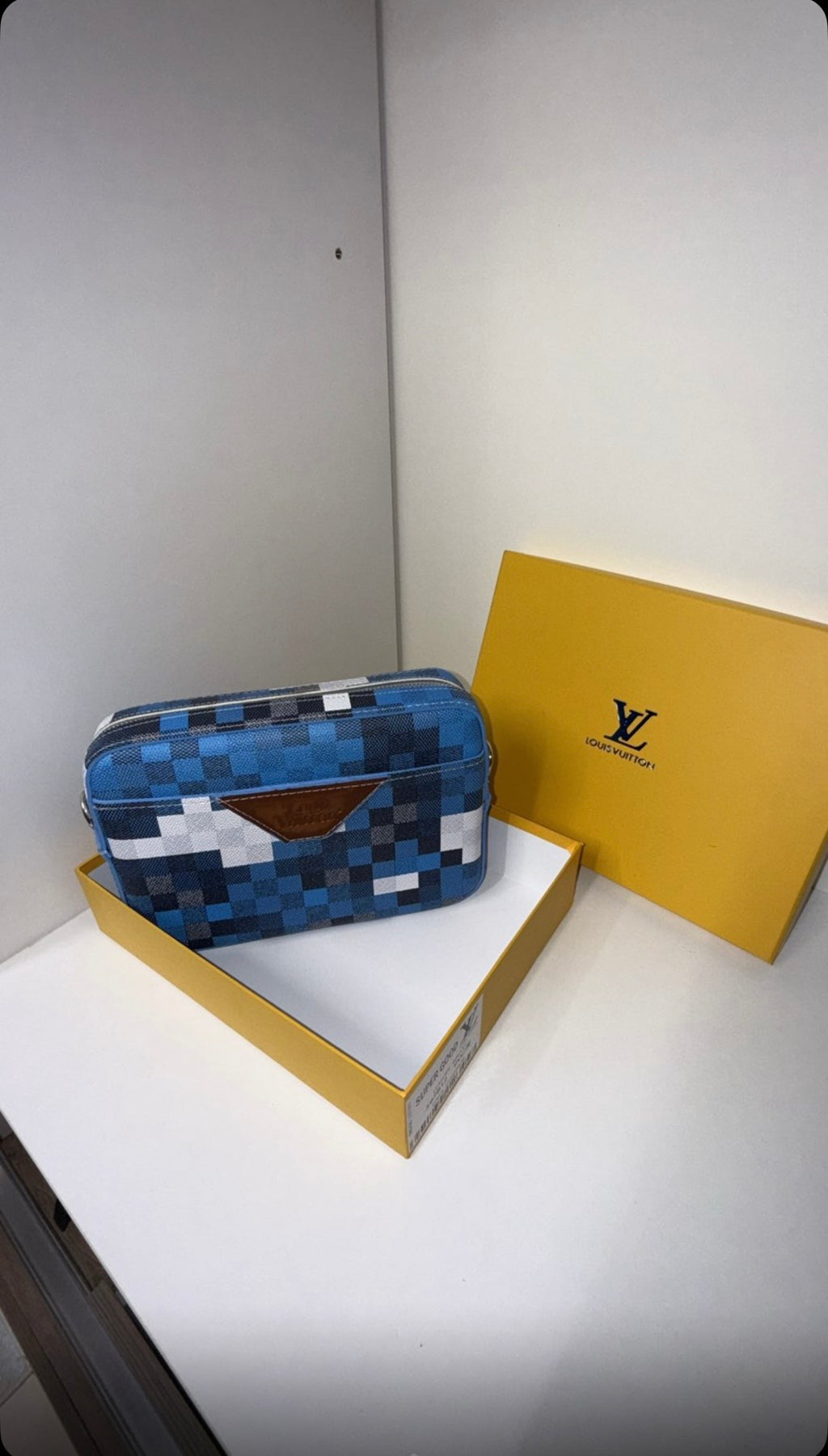 Sacoche luis vuitton