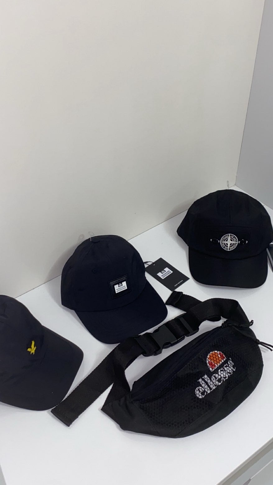 Sacoche banane ellesse